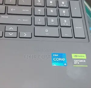 New Laptop Dell XPS 15 16GB Intel Core I5 SSD 512GB