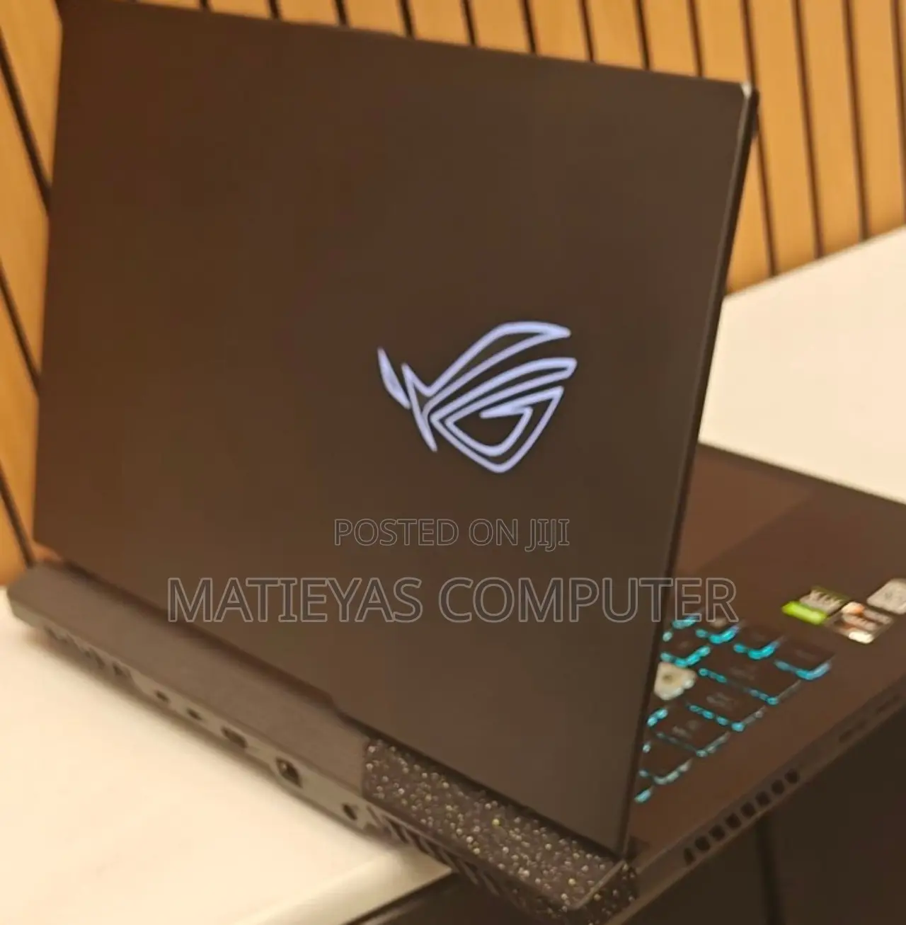 New Laptop Asus ROG Strix G15 16GB AMD Ryzen 9 SSD 512GB