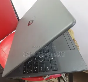 New Laptop HP Stream Notebook 4GB Intel Core I3 HDD 1T