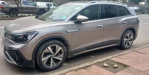 Volkswagen ID.6 2022 Gray