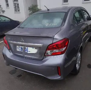 Mitsubishi Attrage 2021 Blue