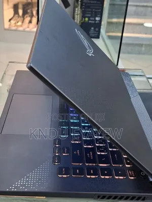 New Laptop Asus ROG Strix G15 16GB AMD Ryzen 7 SSD 1T