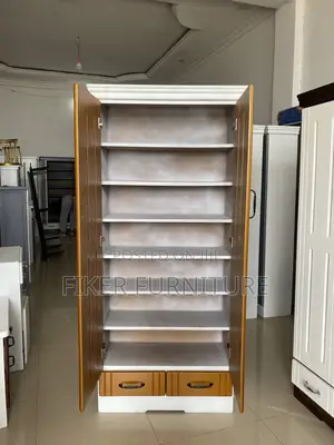 ጫማ መደርደሪያ (Shoe Rack)