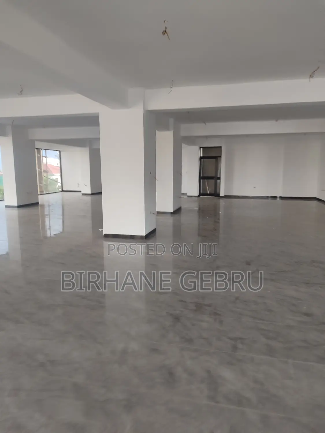 Complex Luxury Apartiment Rent for Business