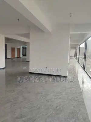 Complex Luxury Apartiment Rent for Business