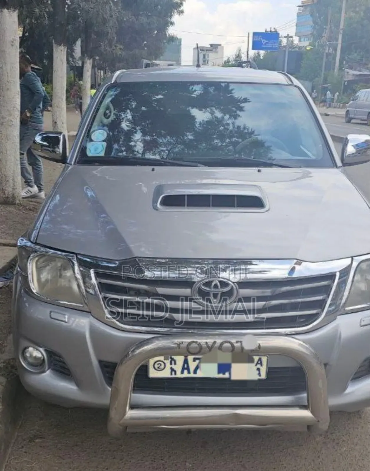 Toyota Hilux 2015 Silver