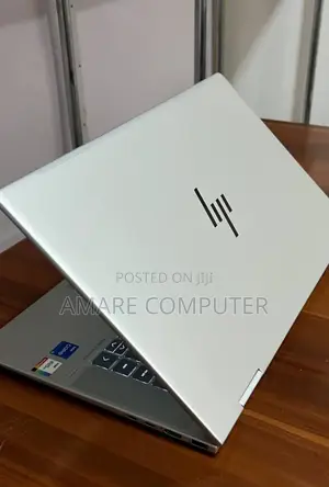 New Laptop HP Envy X360 8GB Intel Core I5 SSD 512GB