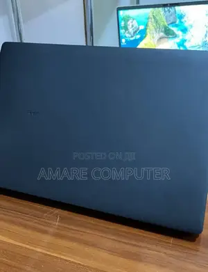 New Laptop 8GB Intel Core I5 SSD 512GB