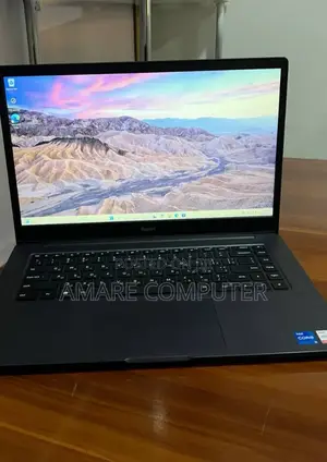 New Laptop 8GB Intel Core I5 SSD 512GB