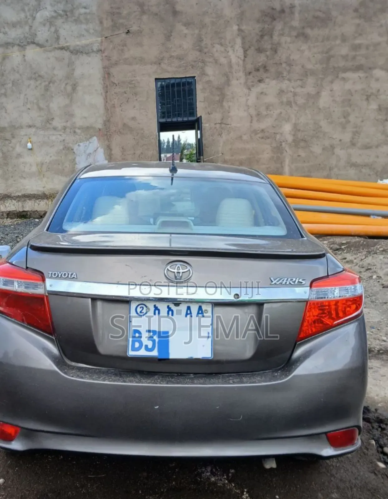 Toyota Yaris 2016 Gray