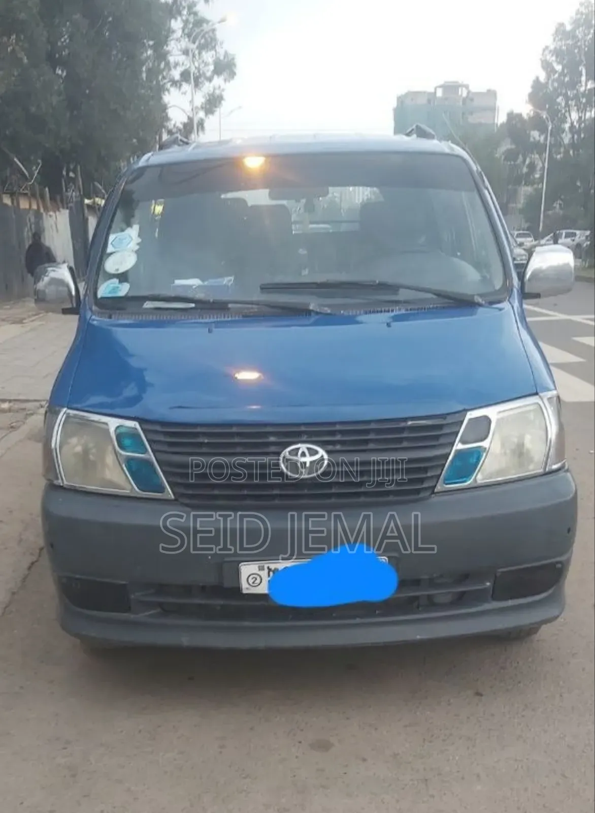 Toyota HiAce 2008 Blue