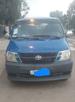 Photo - Toyota HiAce 2008 Blue