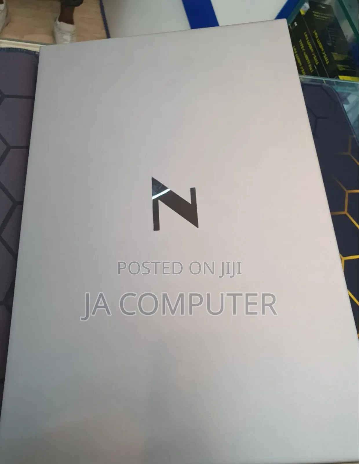 New Laptop HP ZBook Firefly G8 16GB Intel Core I7 SSD 1T