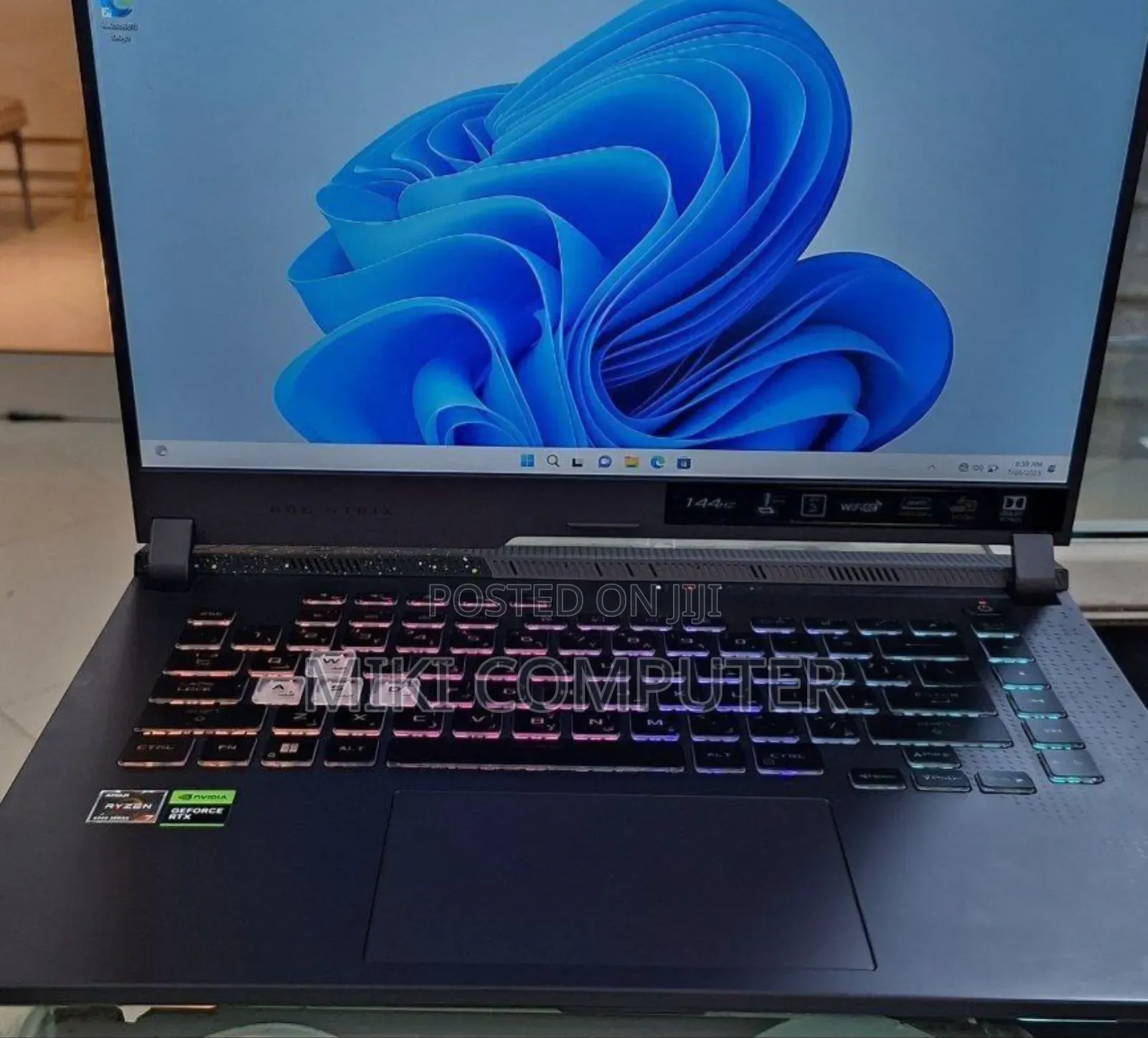 New Laptop Asus ROG Strix G15 16GB AMD Ryzen 7 SSD 1T