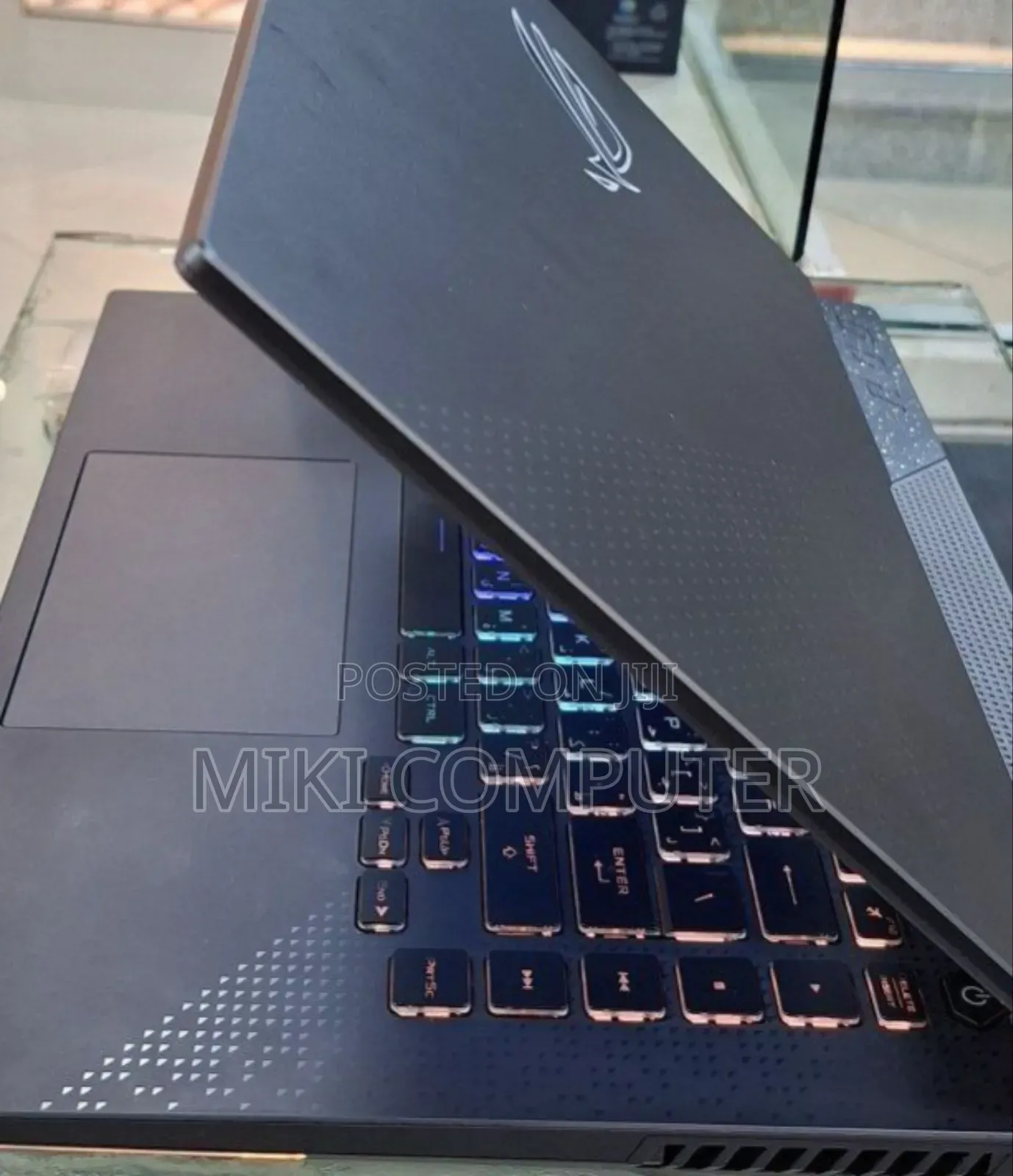 New Laptop Asus ROG Strix G15 16GB AMD Ryzen 7 SSD 1T