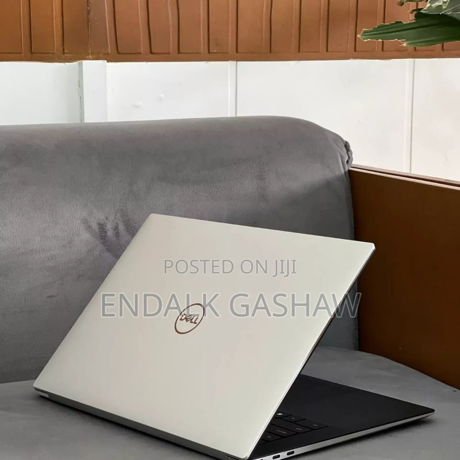 New Laptop Dell XPS 15 32GB Intel Core I7 SSD 1T