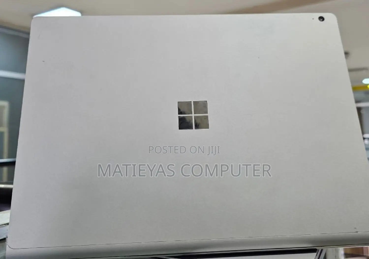 New Laptop Microsoft Surface Book 3 16GB Intel Core I7 SSD 256GB