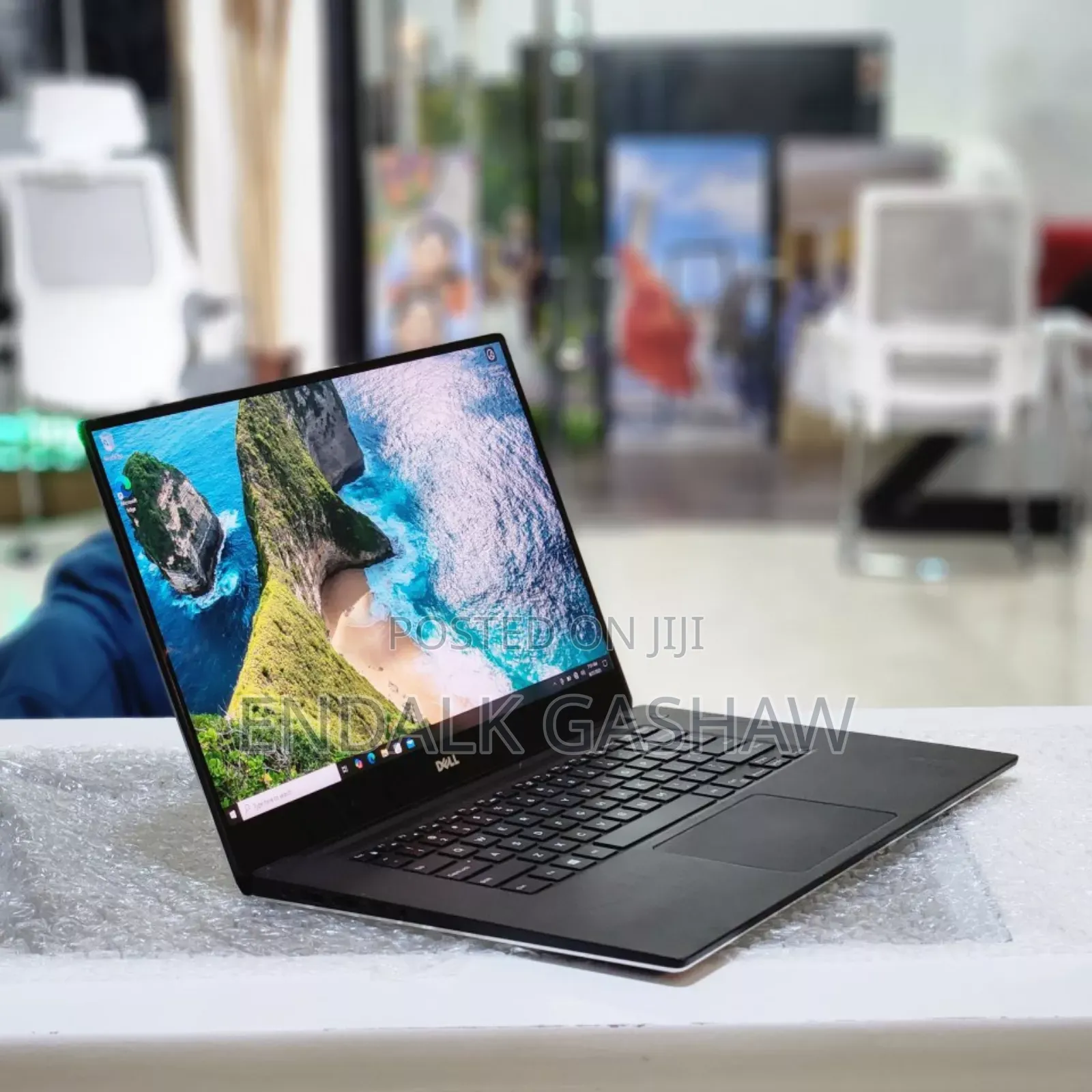 New Laptop Dell XPS 15 16GB Intel Core I7 SSD 512GB