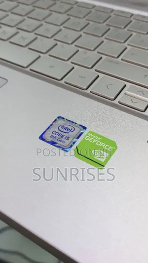 New Laptop HP Pavilion 15 8GB Intel Core I5 SSD 512GB