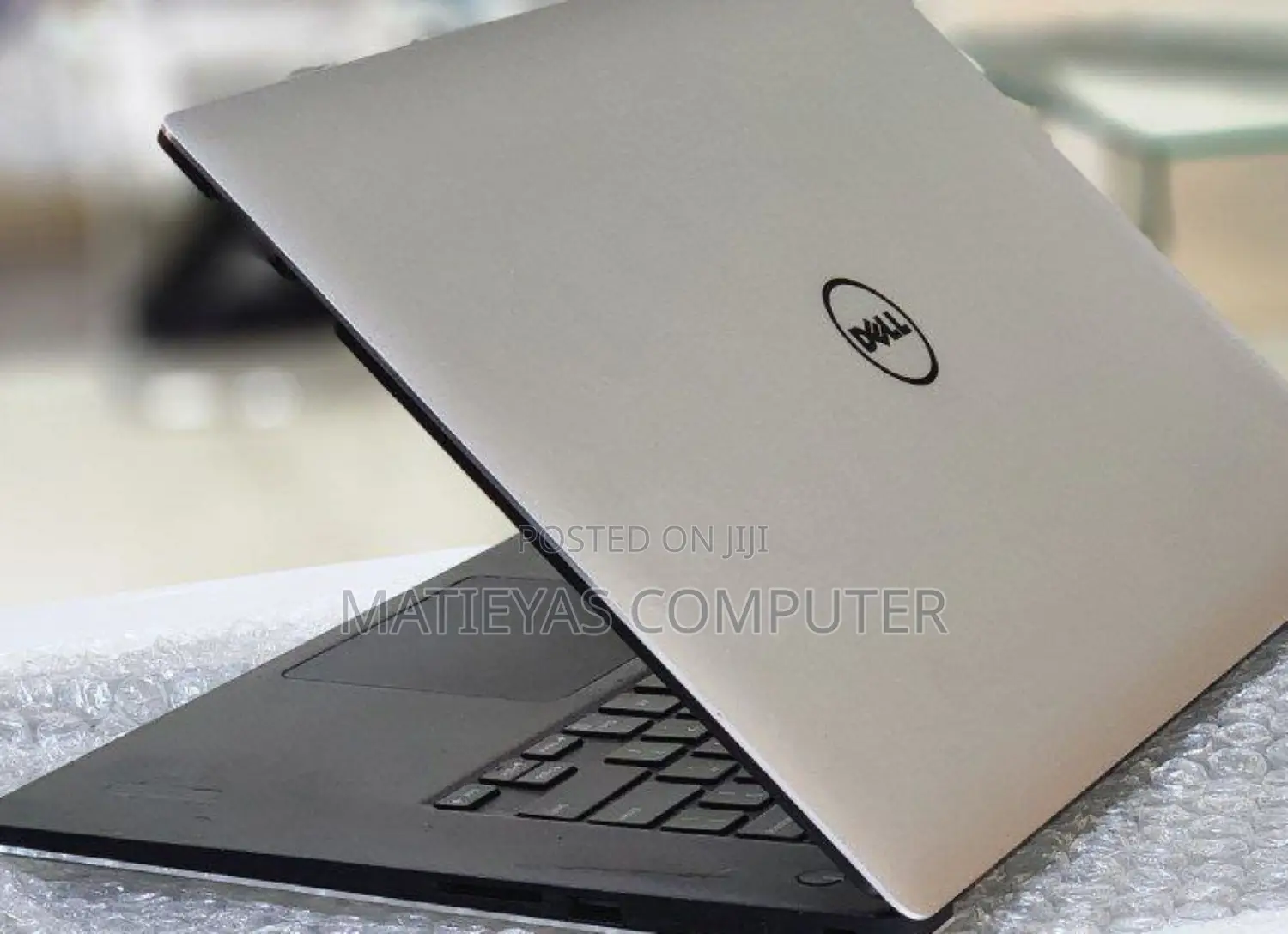 New Laptop Dell XPS 15 16GB Intel Core I7 SSD 512GB