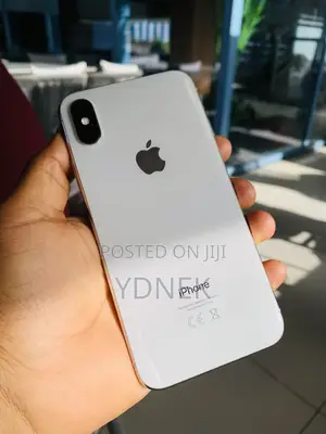 Apple iPhone X 64 GB White