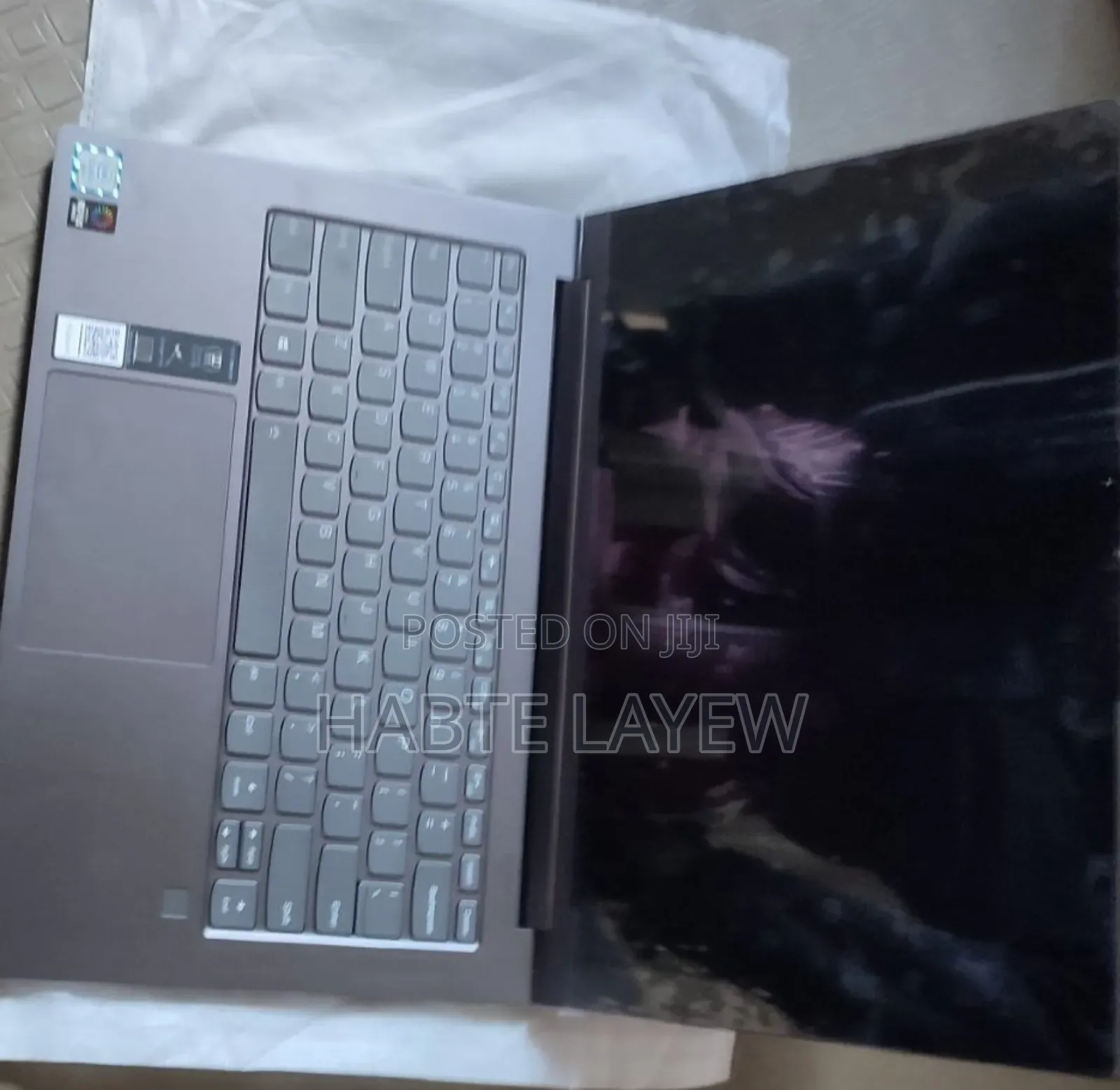 New Laptop Lenovo Yoga 950i 16GB Intel Core I7 SSD 512GB