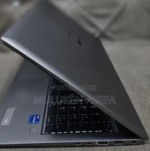 New Laptop HP ZBook 15 32GB Intel Core I7 SSD 1T