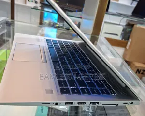 New Laptop HP EliteBook 840 G5 16GB AMD Ryzen 7 SSD 512GB