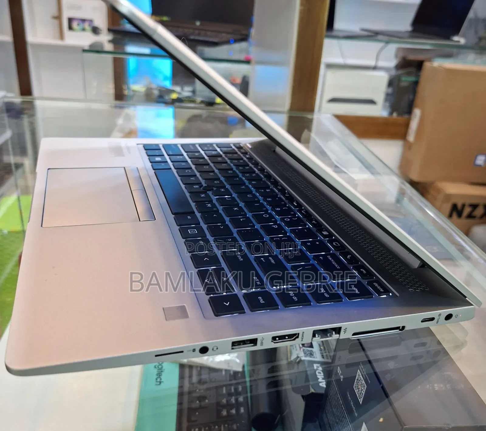 New Laptop HP EliteBook 840 G5 16GB AMD Ryzen 7 SSD 512GB