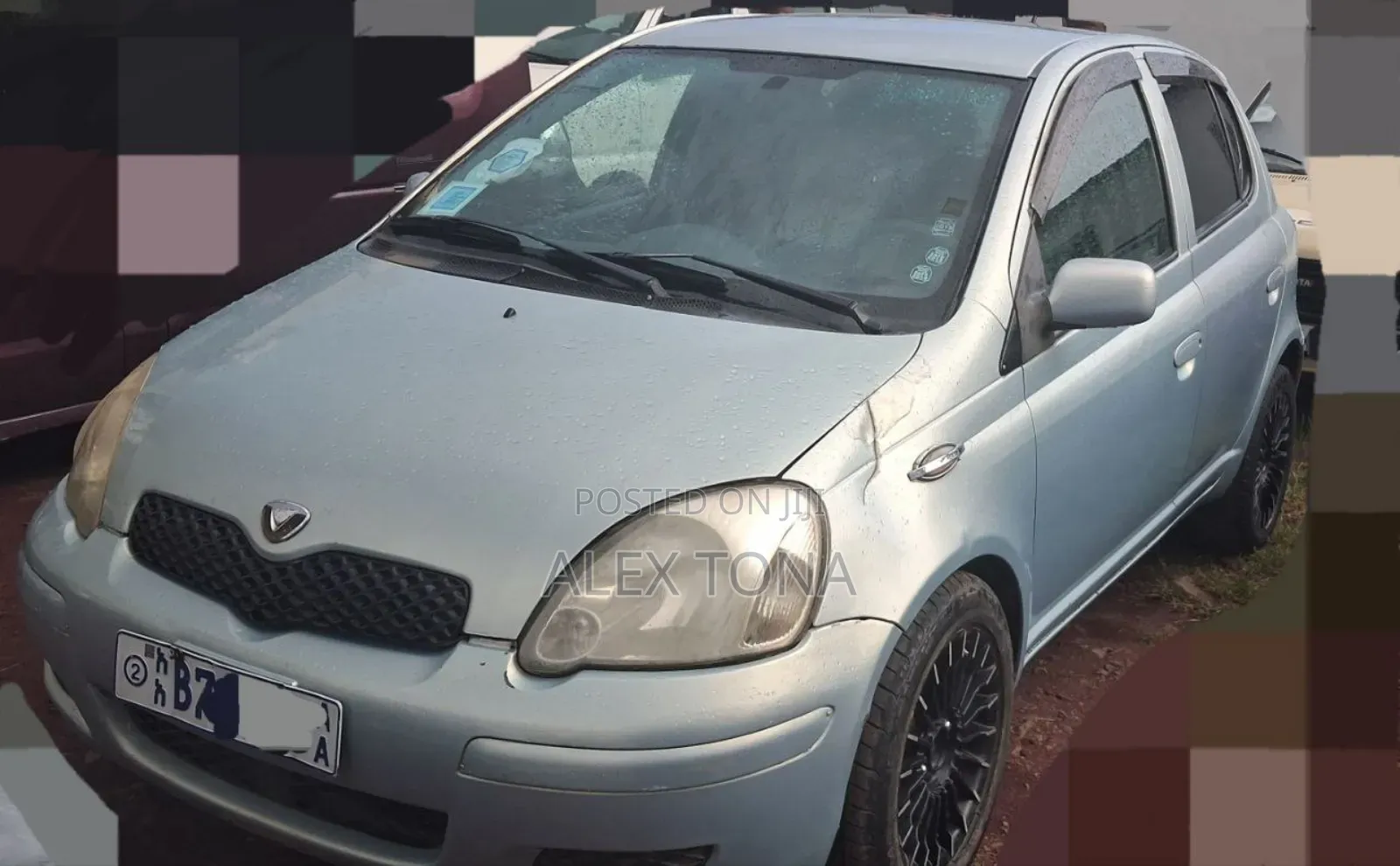 Toyota Vitz 2004 Blue