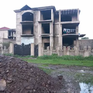 8bdrm House in Legetafo Area, Oromia-Finfinne for sale