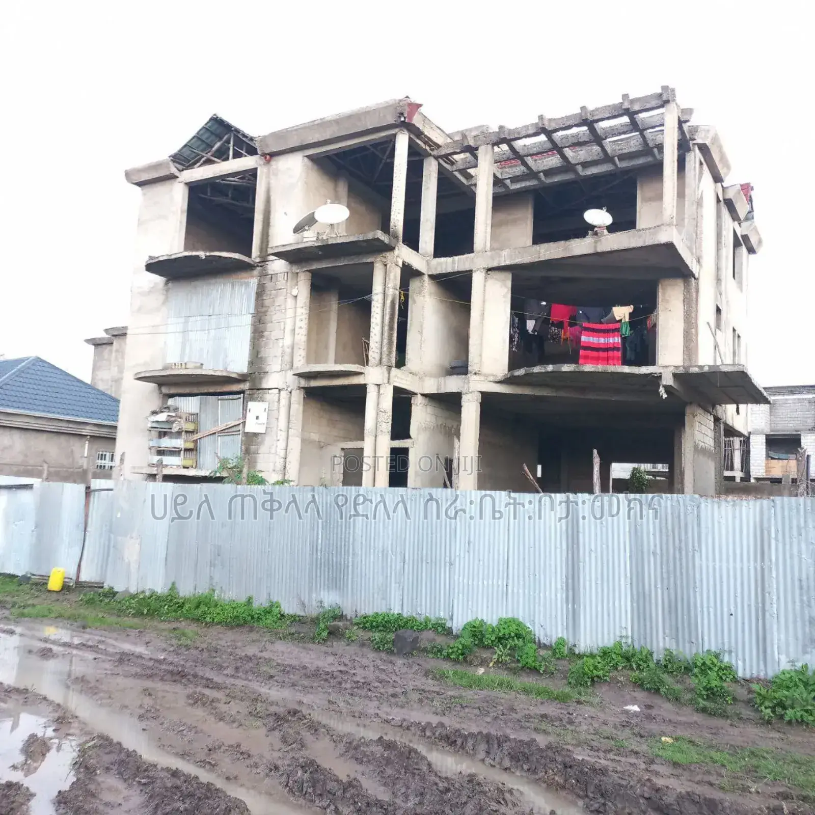 8bdrm House in Legetafo Area, Oromia-Finfinne for sale