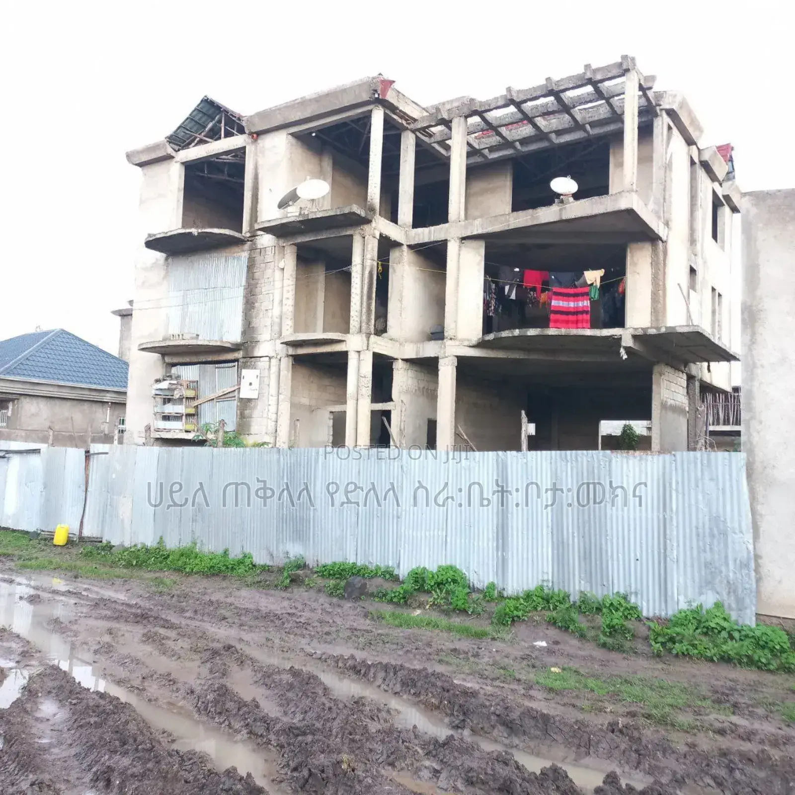 8bdrm House in Legetafo Area, Oromia-Finfinne for sale
