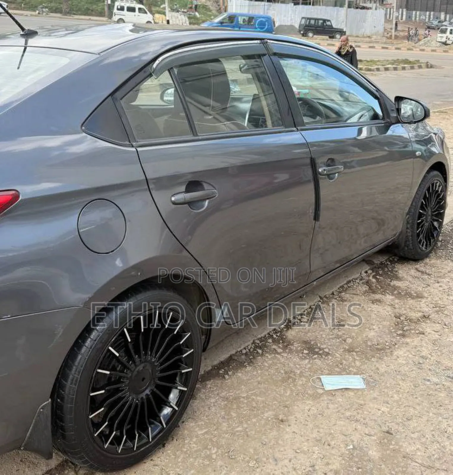 Toyota Yaris 2016 Black