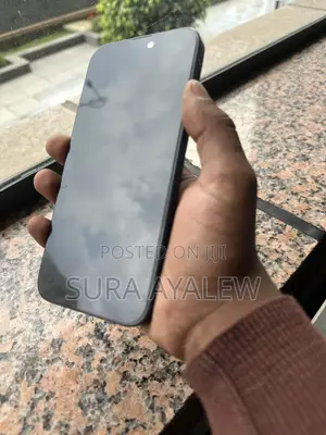 Photo - Apple iPhone 14 Pro Max 128 GB Black