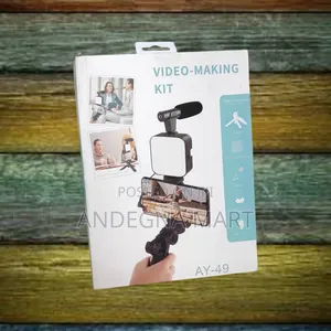 Photo - For Video Creators: Vlogging Kit for Live Streaming