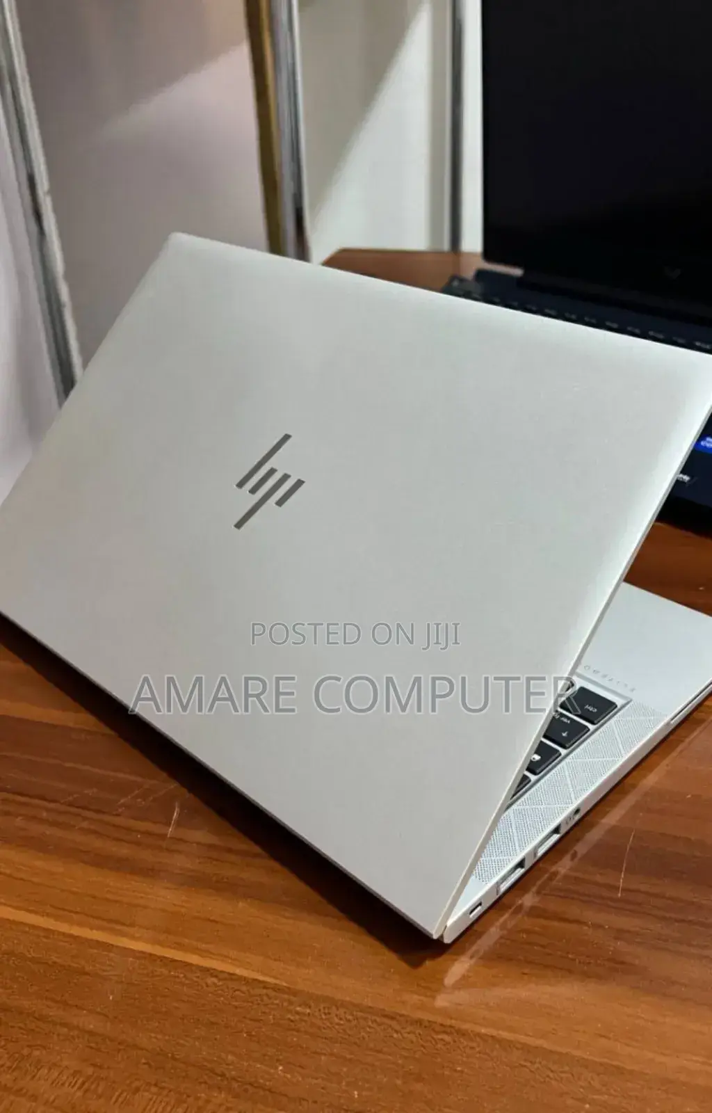 New Laptop HP EliteBook 830 G8 16GB AMD Ryzen 5 SSD 512GB