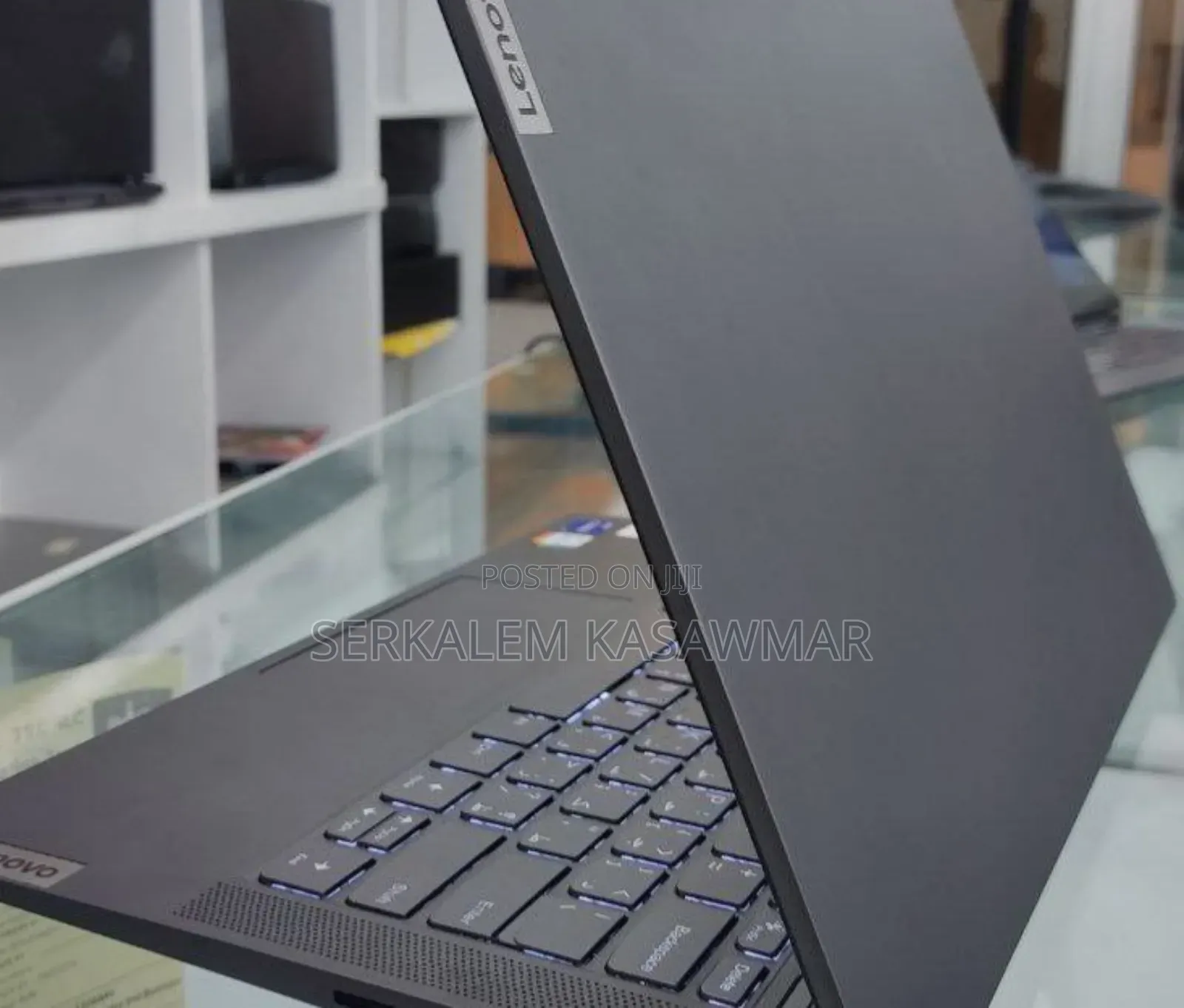 New Laptop Lenovo Ideapad 3 16GB Intel Core i7 SSD 512GB