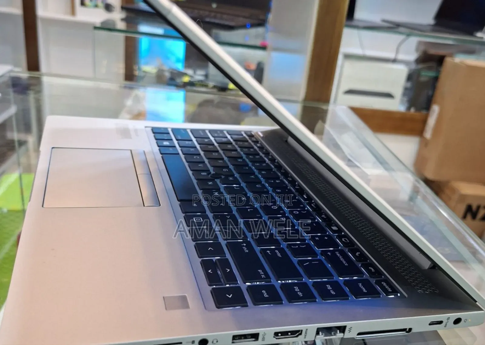 New Laptop HP EliteBook 840 8GB Intel SSD 256GB