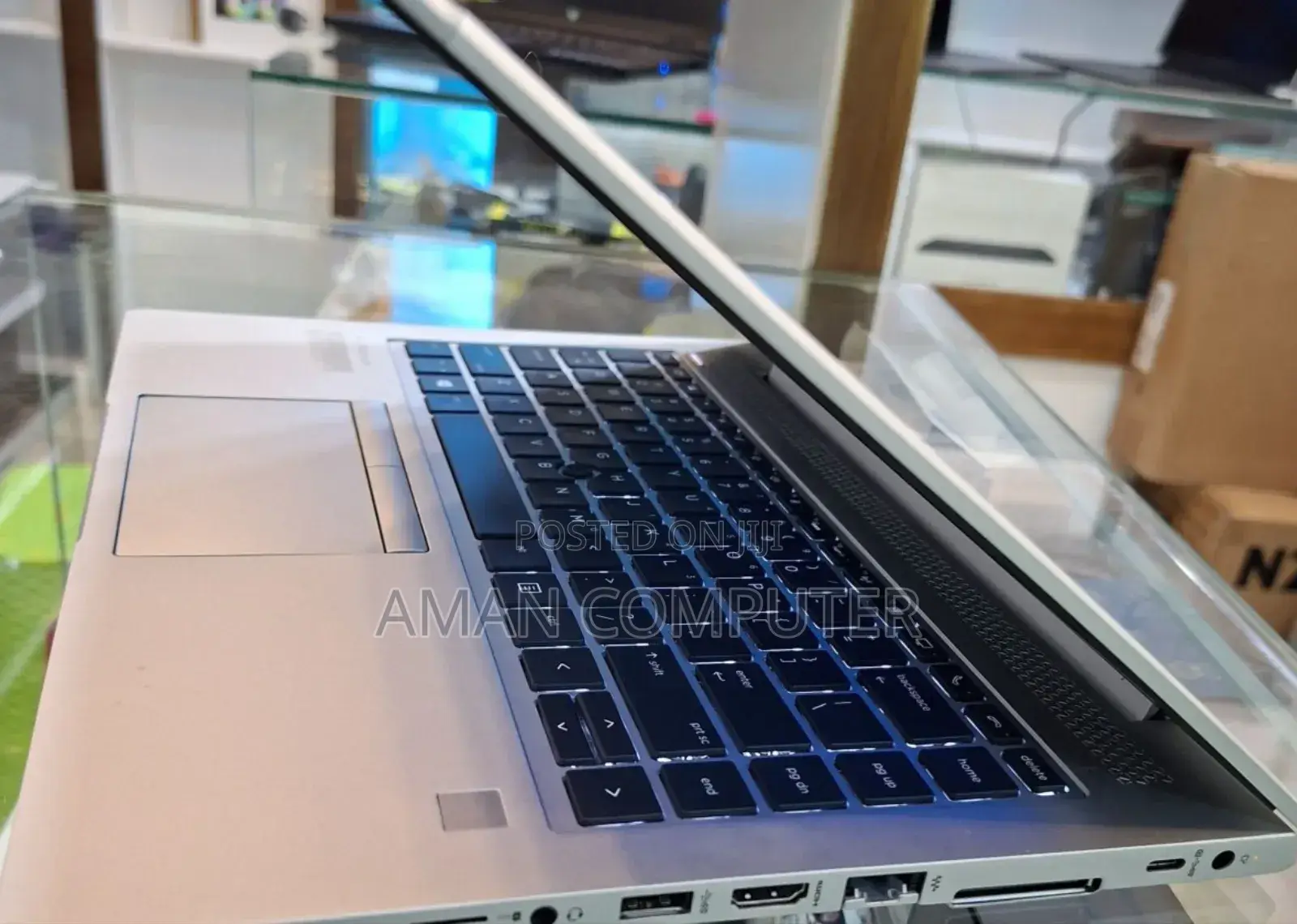New Laptop HP EliteBook 840 8GB Intel SSD 256GB