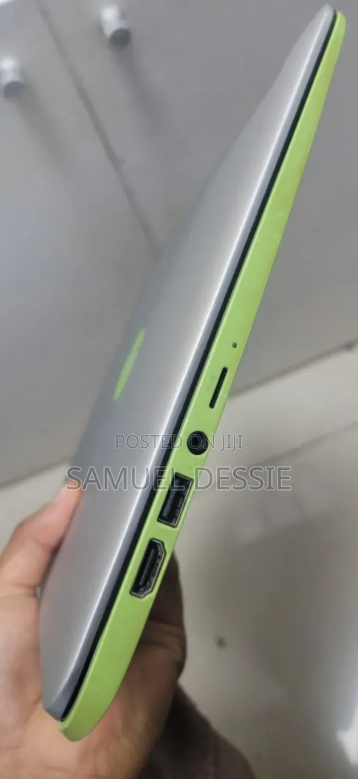 Laptop HP Stream Notebook 2GB AMD SSD 60GB