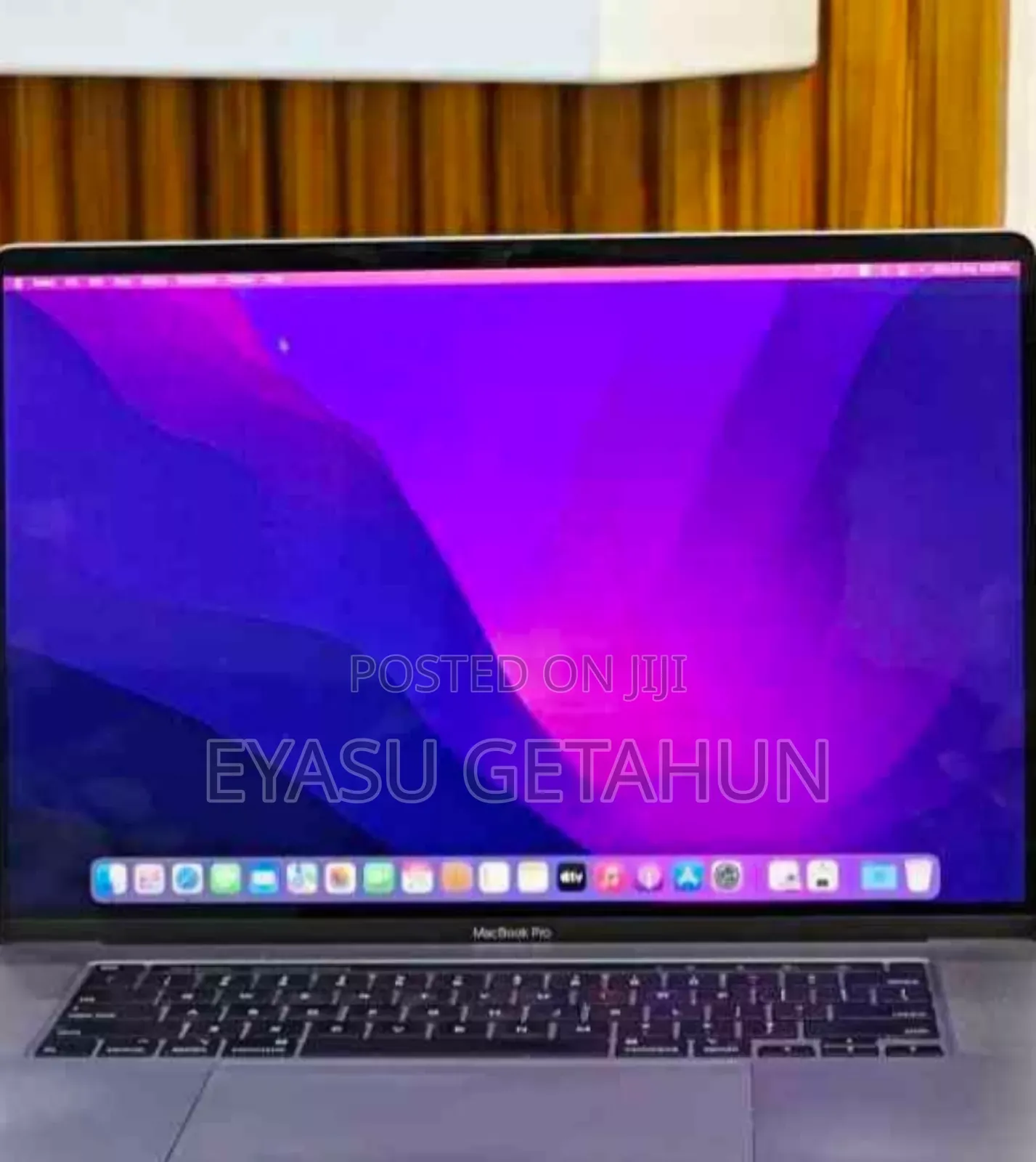 New Laptop Apple MacBook Pro 2019 32GB Intel Core I9 SSD 512GB