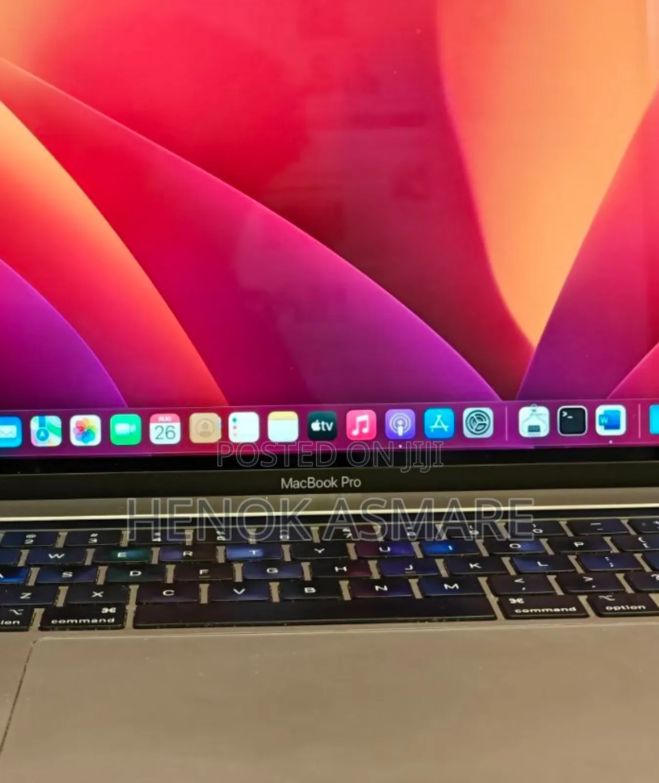 New Laptop Apple MacBook Pro 2019 16GB Intel Core I7 SSD 512GB