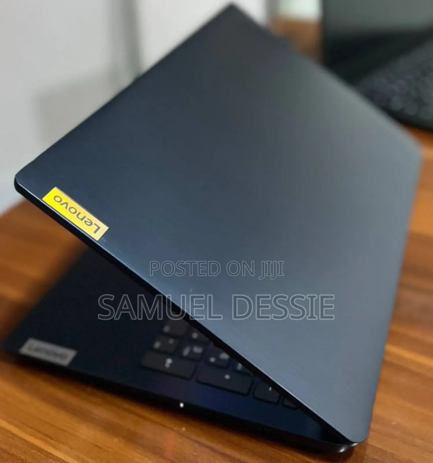 New Laptop Lenovo Ideapad 3 8GB Intel Core I3 SSD 256GB