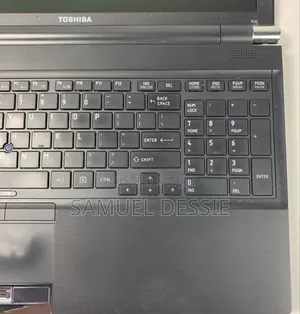 Laptop Toshiba Tecra R950 4GB Intel Core I5 HDD 320GB