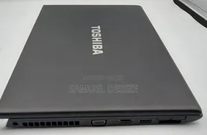 Laptop Toshiba Tecra R950 4GB Intel Core I5 HDD 320GB