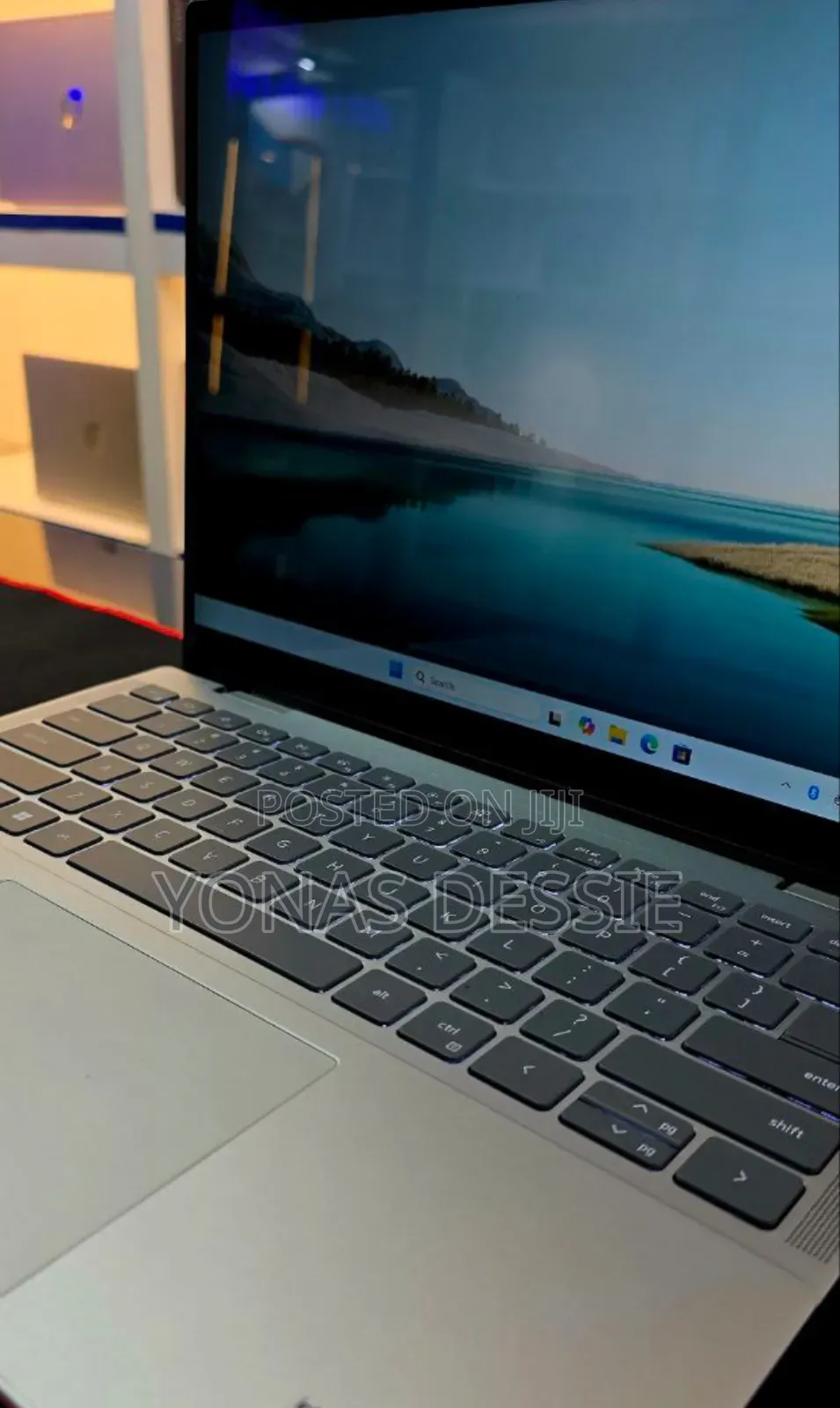 New Laptop Dell Inspiron 15 16GB Intel Core I7 SSD 1T