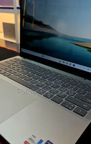 New Laptop Dell Inspiron 15 16GB Intel Core I7 SSD 1T