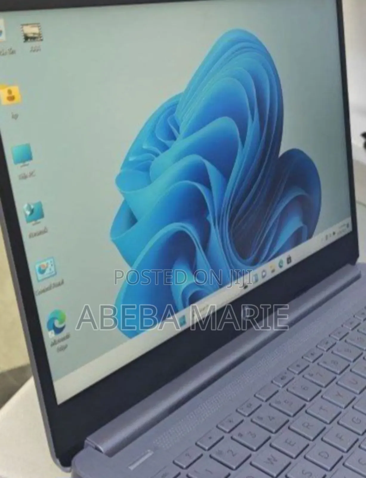 New Laptop HP Stream Notebook 8GB Intel Core I7 SSD 1T