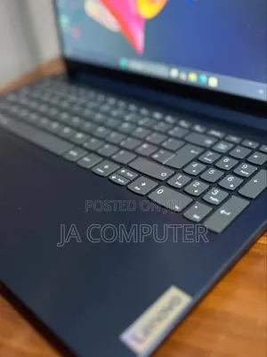 New Laptop Lenovo Ideapad 3 8GB Intel Core I3 SSD 256GB